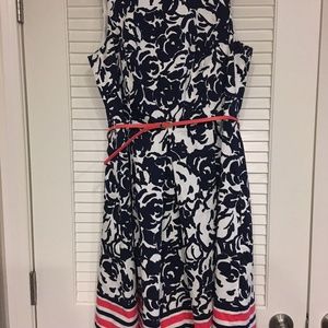 Liz Claiborne Dress w/ Navy Flower Pattern